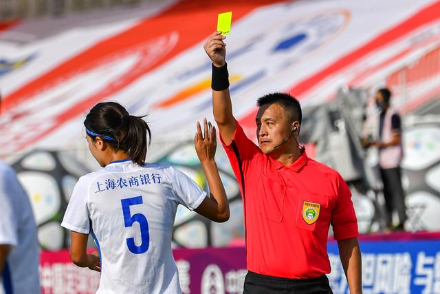 李月汝表现低迷 飞翼遭遇神秘人逆转苦战